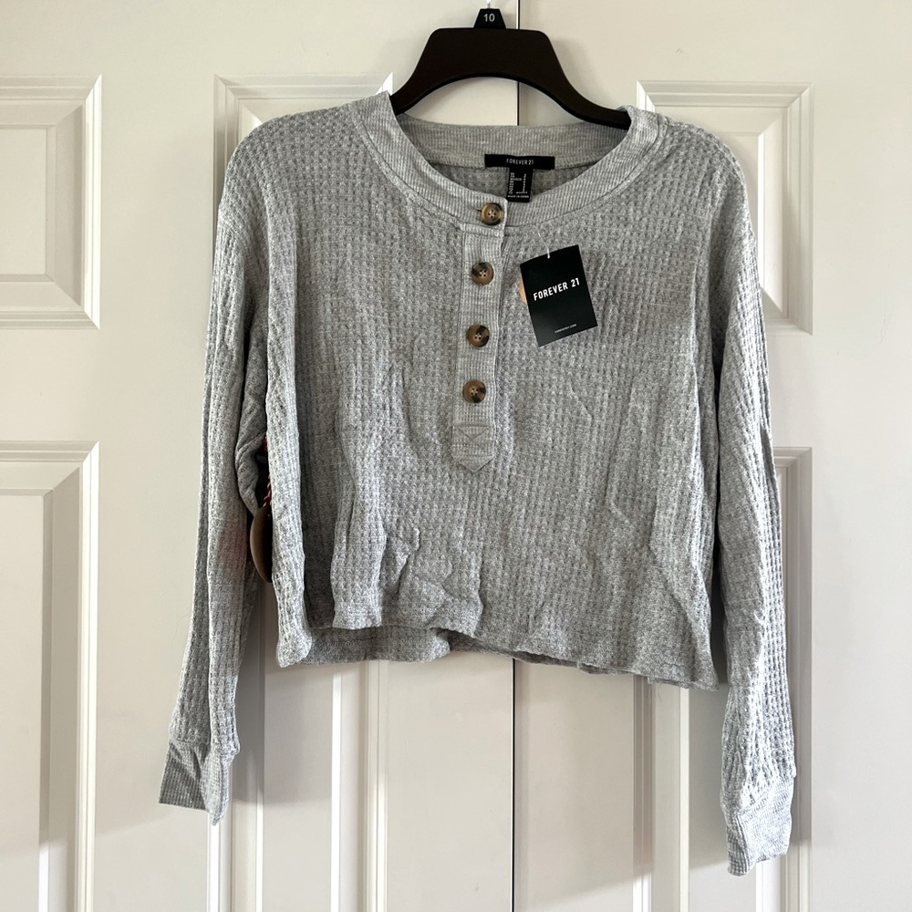 Forever 21 Women’s Grey Button Up Sweater Size Small - Picture 1 of 7